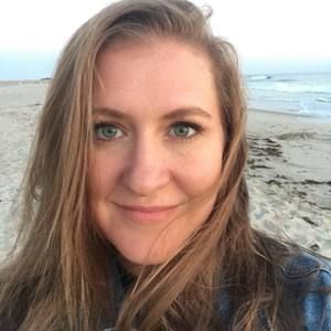 Meet your Posher, Becca